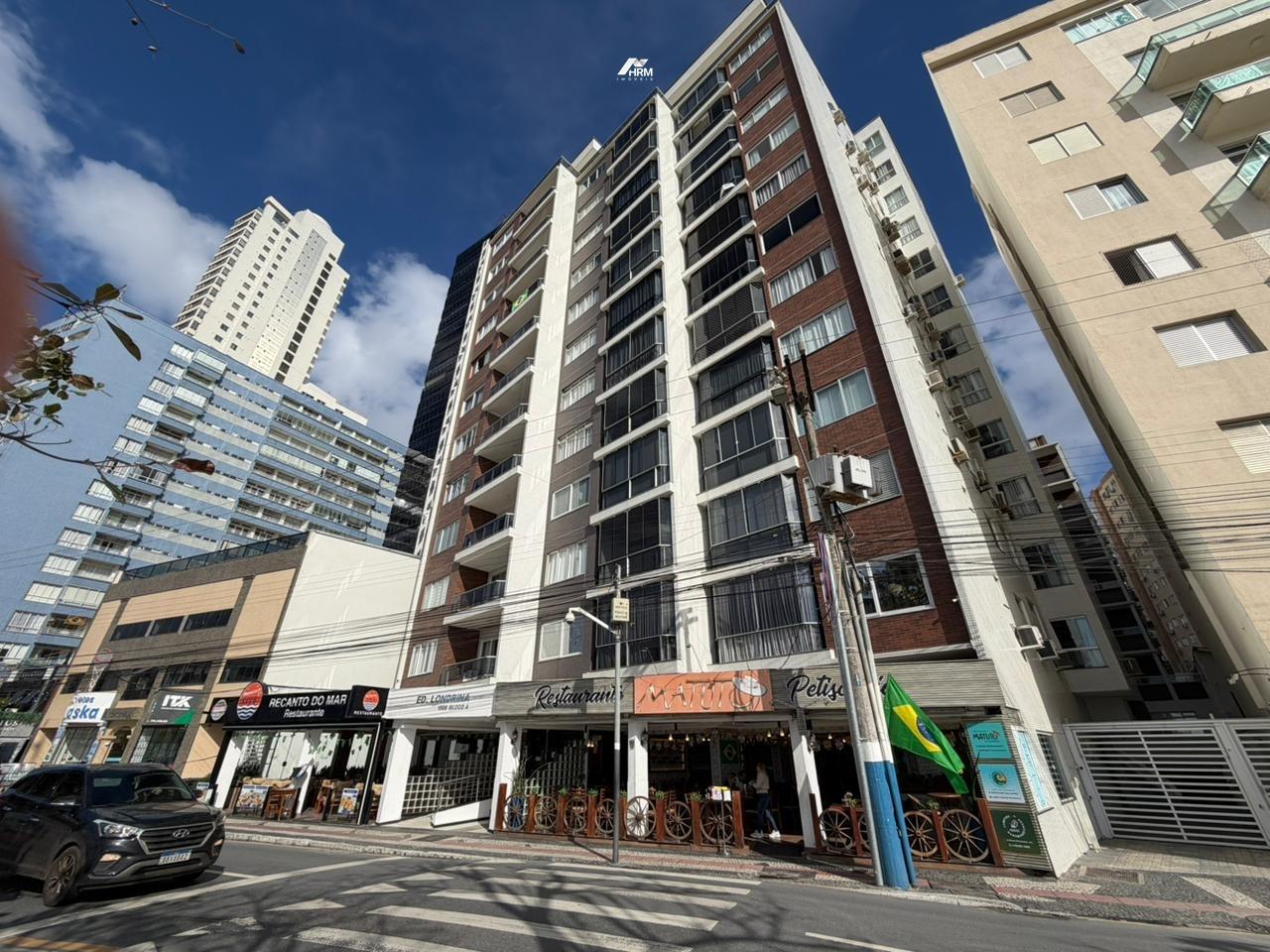 Apartamento Studio com 25m² mobiliado, frente mar em Balneário Camboriú-SC