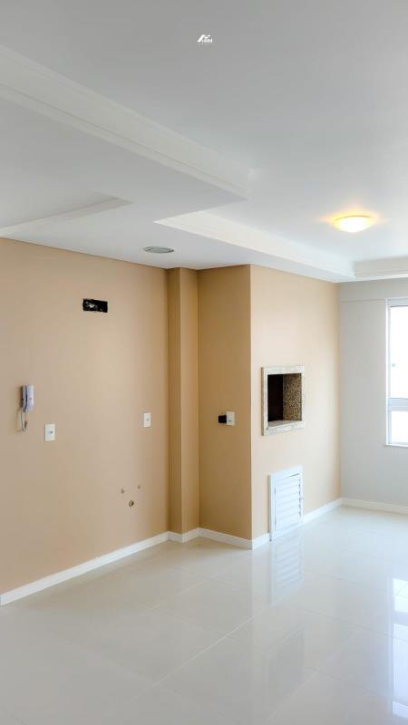 Amplo apartamento semi mobiliado no centro de Balneário Camboriú - SC - Tâmisa Residence