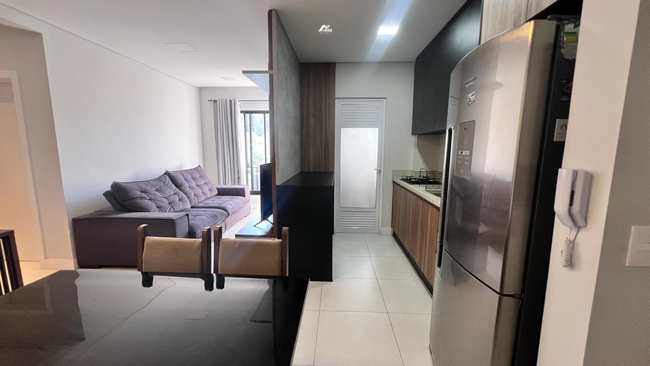 Apartamento Pronto, Mobiliado, Equipado, com Vaga Privativa e Piscina. Nações, Balneário Camboriú