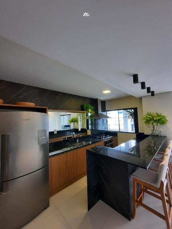 Apartamento Pronto, Mobiliado, Equipado, com Vaga Privativa e Piscina. Nações, Balneário Camboriú