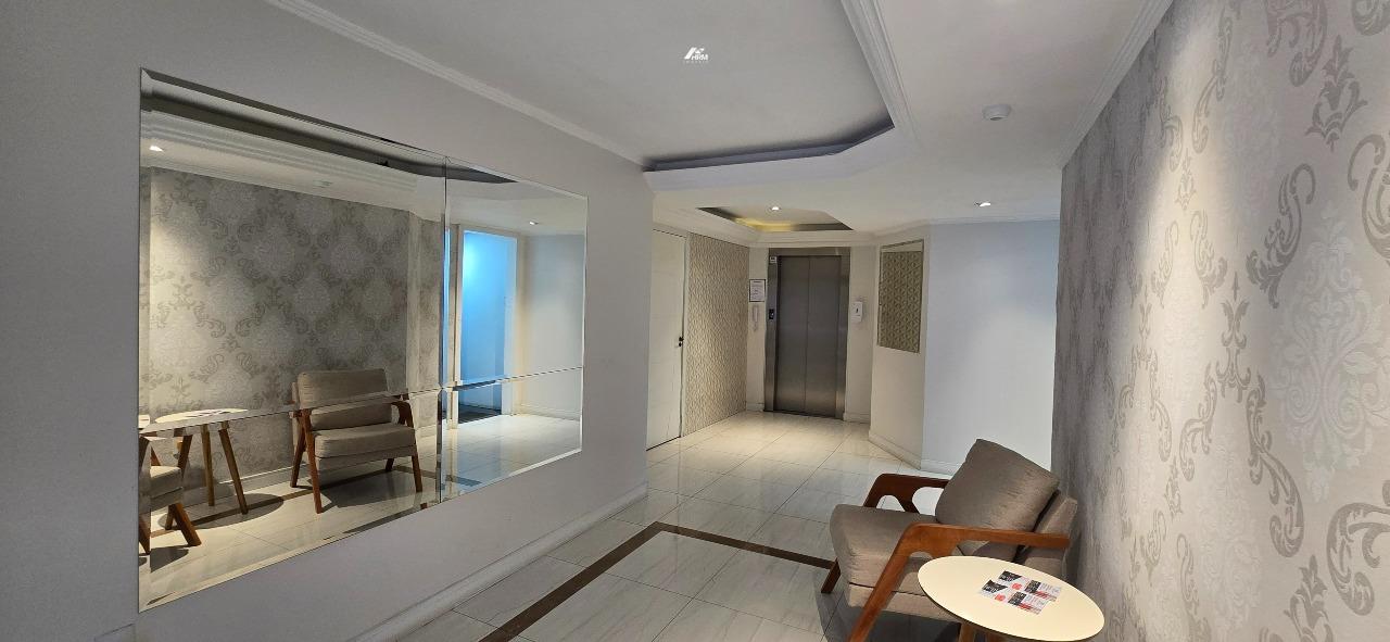 Apartamento com 2 Quartos (1 Suíte), 1 Vaga - Centro, Balneário Camboriú