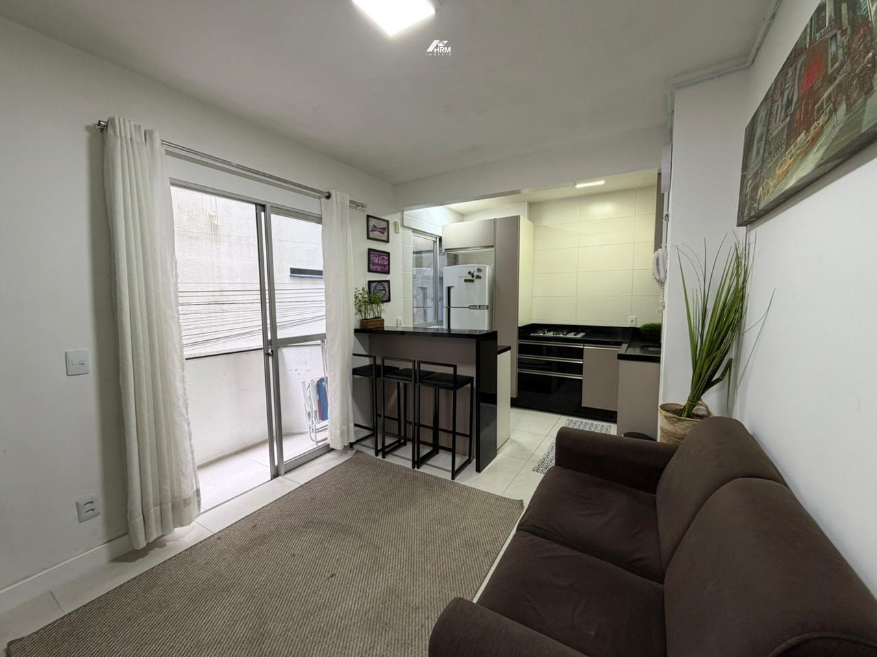 Apartamento à Venda na Quadra do Mar | 1 Dormitório | Vista para o Mar | Centro de Balneário Camboriú