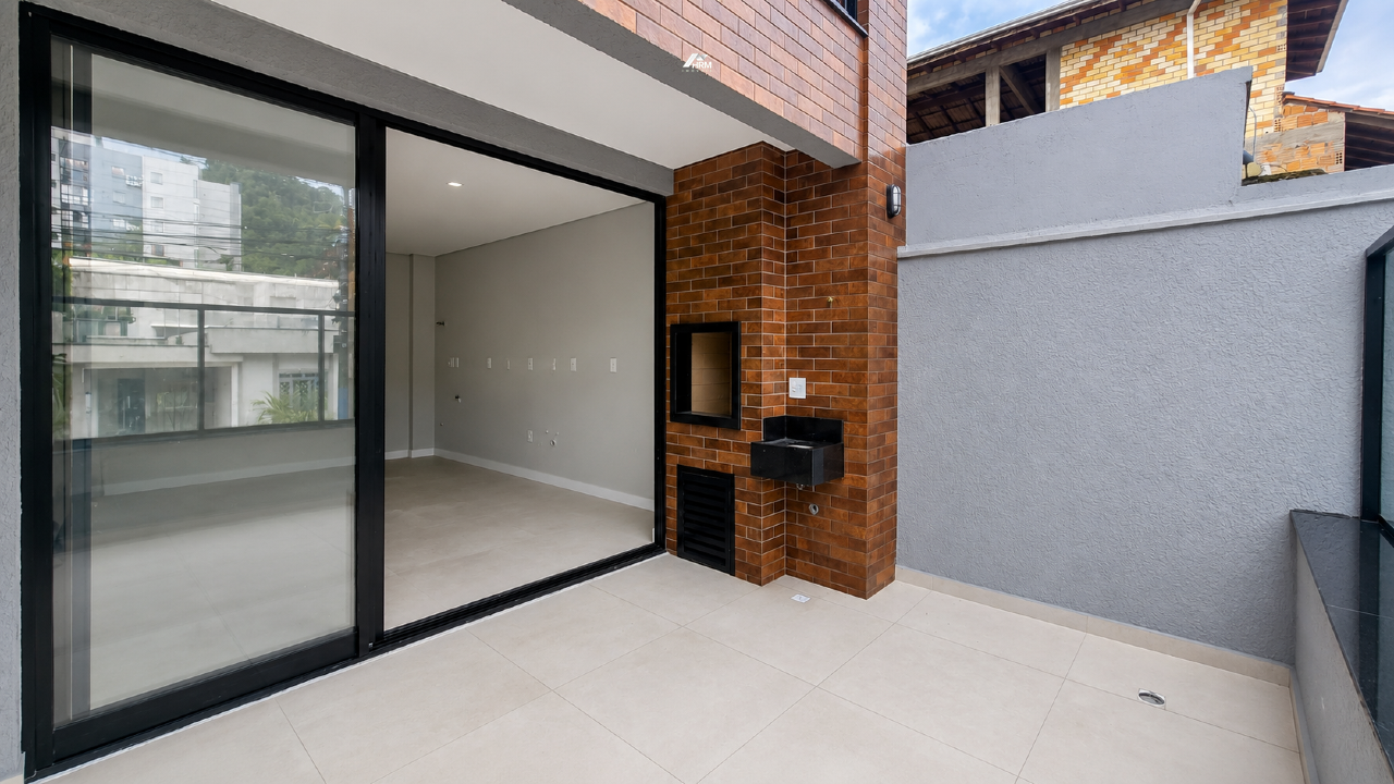 Apartamento Novo com 2 Suítes, 1 Vaga de Garagem e Terraço com Churrasqueira – Nações, Balneário Camboriú