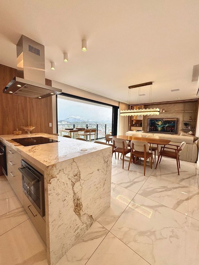 Apartamento com 03 dormitórios no centro de camboriú para | Centro, Camboriú, Santa Catarina