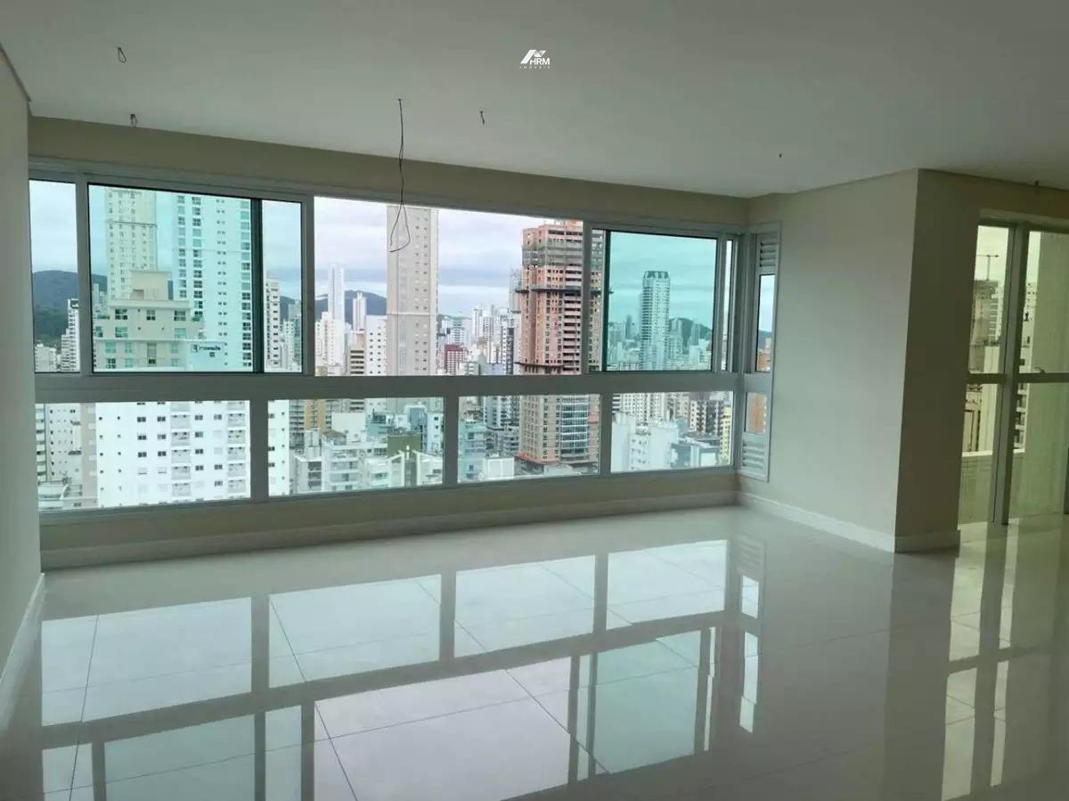 Apartamento 04 dormitórios a venda, Balneário Camboriú, Santa Catarina