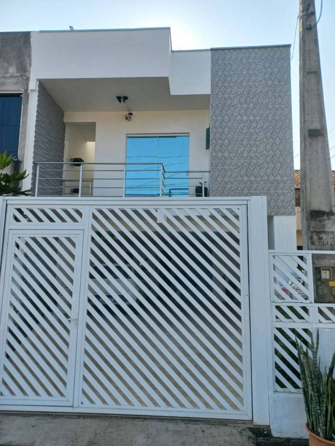 Casa á venda em Camboriú.