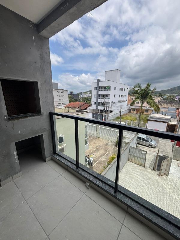 Apartamento 2 Quartos (1 Suíte) em Camboriú - Financiamento Aceito, 1 Vaga