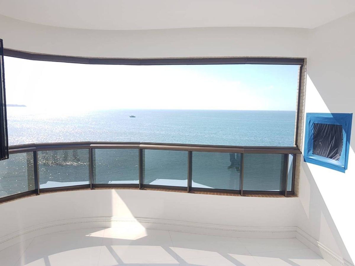 Apartamento a venda frente mar Balneário Camboriú