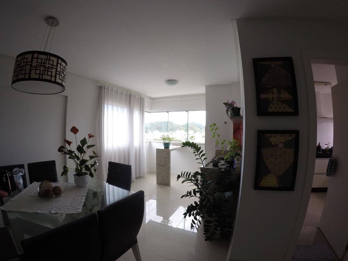 Apartamento a venda em Balneário Camboriú