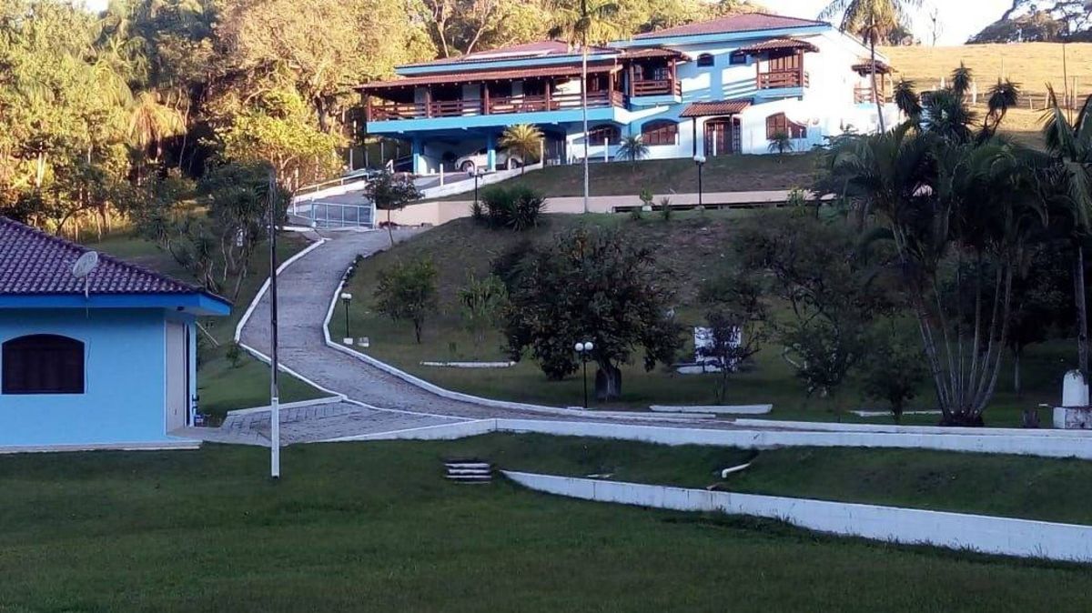 Chácara / Sitio a venda em Camboriú!