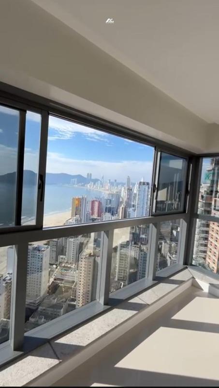 Apartamento 04 quartos a venda em Balneário Camboriú!