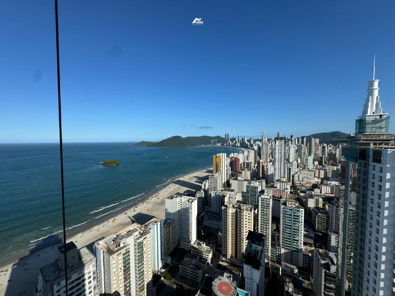Apartamento 04 quartos a venda em Balneário Camboriú!