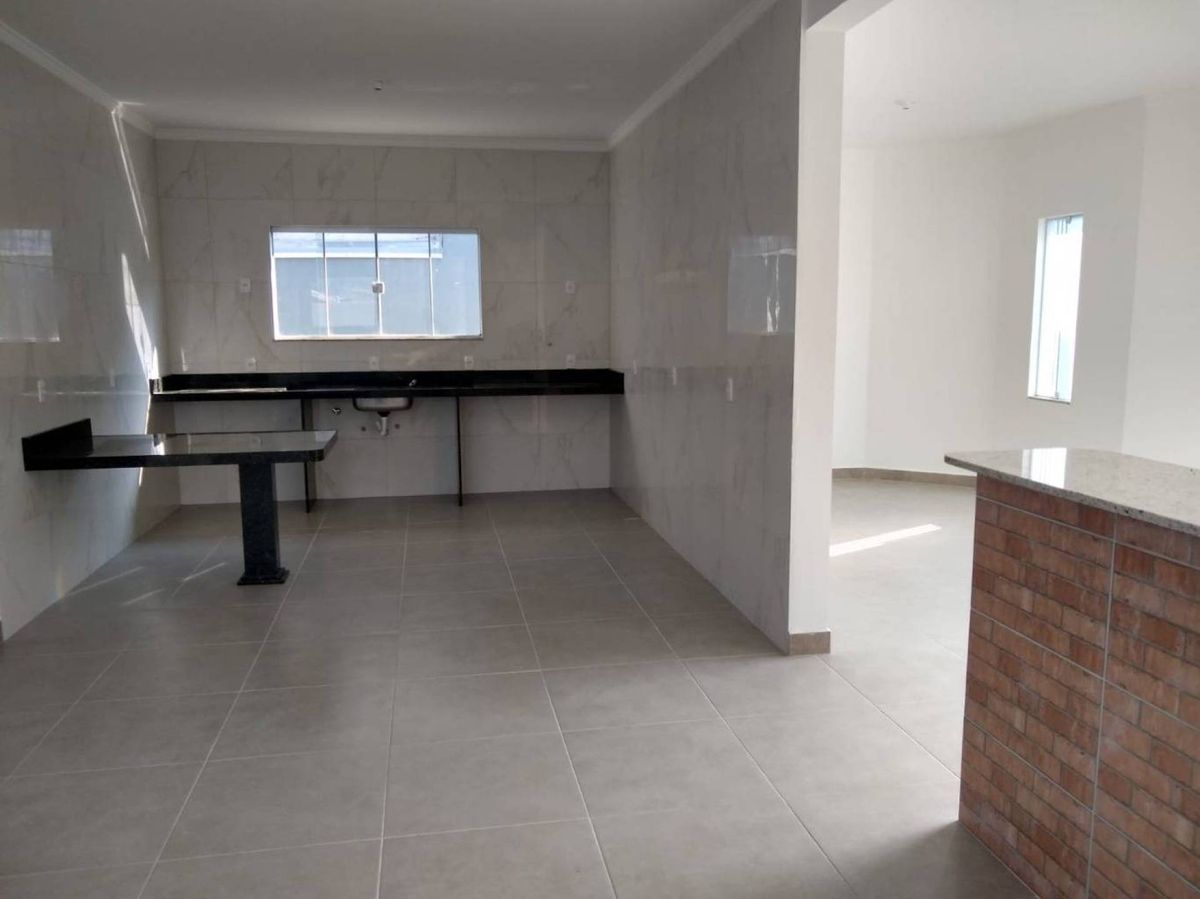 Sobrado a venda em condomínio fechado em camboriú-sc para | São Francisco de Assis, Camboriú, Santa Catarina