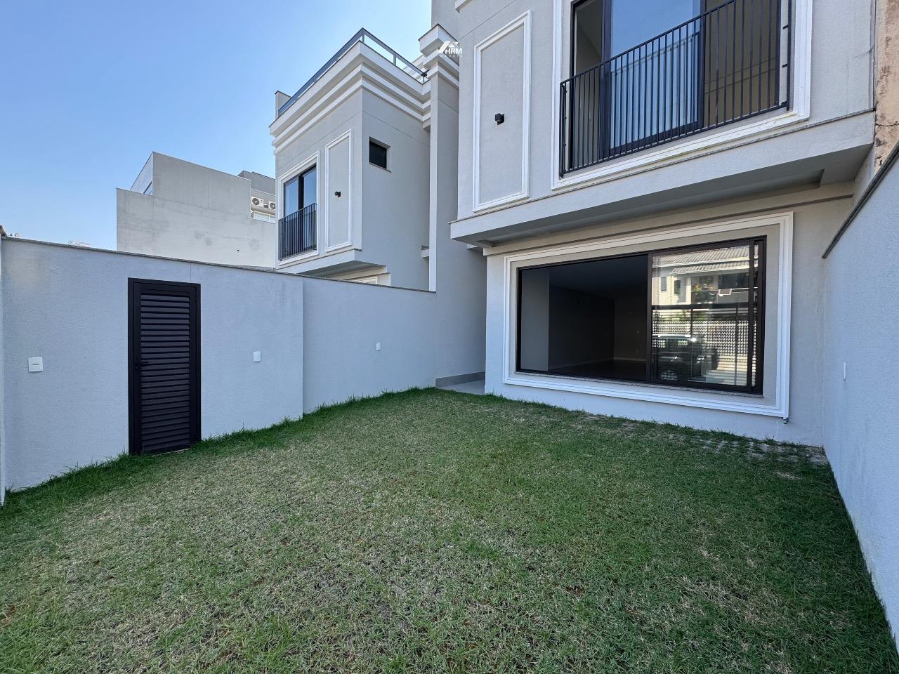 Triplex com 3 quartos sendo suítes em balneário camboriú. para | Centro, Balneário Camboriú, Santa Catarina