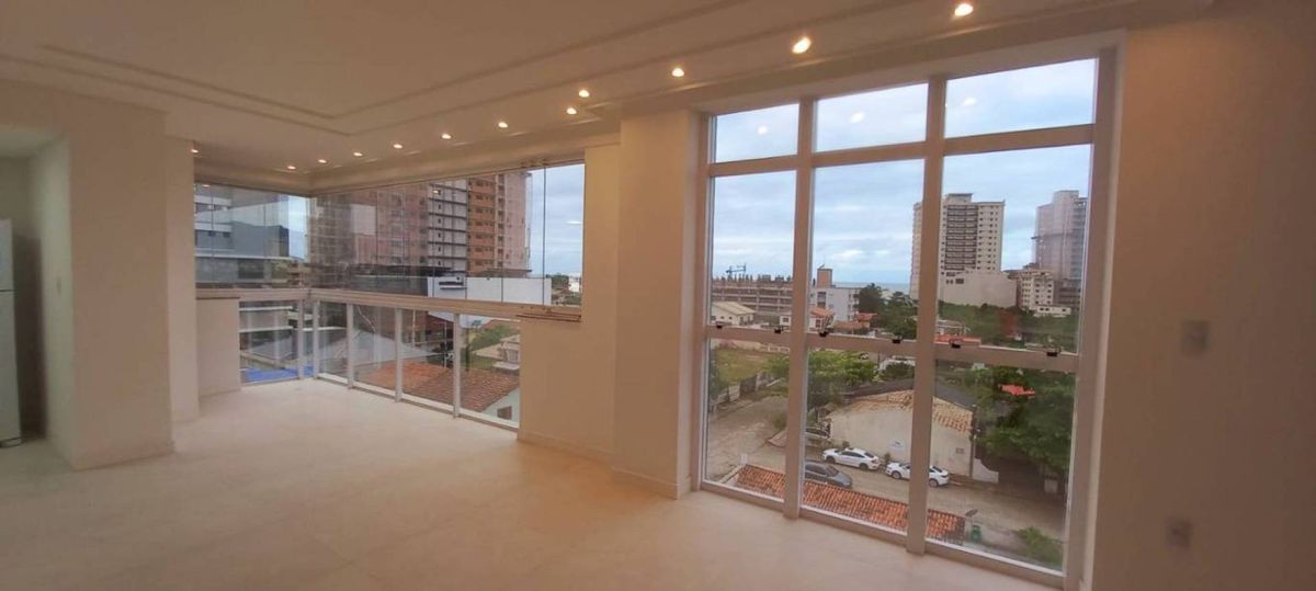 Apartamento no bairro perequê para | , Porto Belo, Santa Catarina