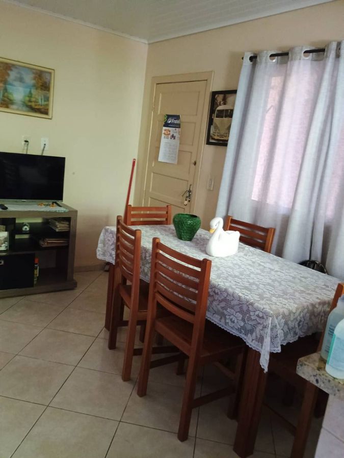 Casa com 2 quartos para |
