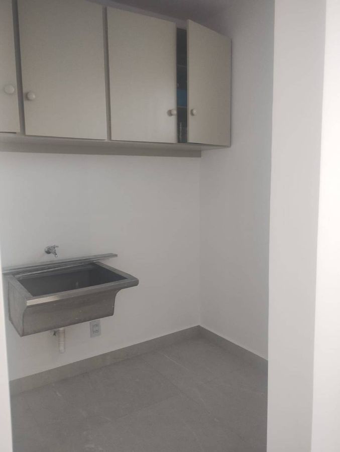 Apartamento à venda em Itajaí Centro | 3 Quartos, 1 Suíte, Frente, 1 Vaga