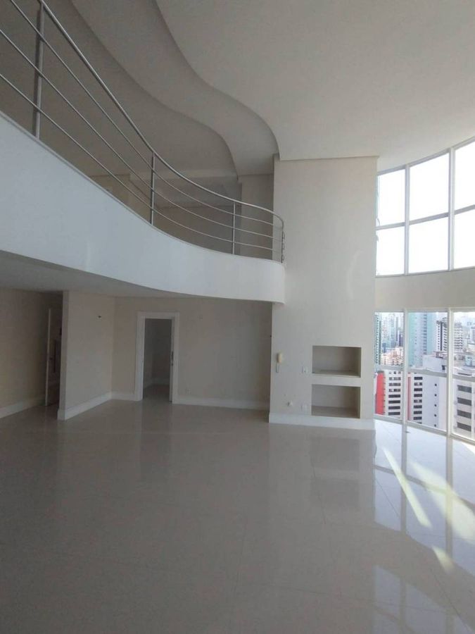 Apartamento duplex, quadra mar, 04 suítes para venda | Centro, Balneário Camboriú, Santa Catarina
