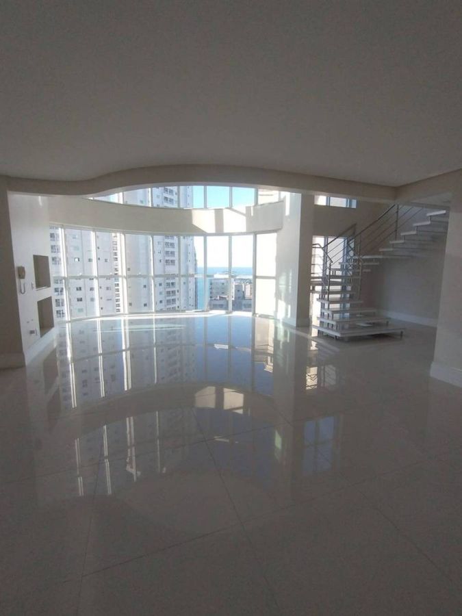 Apartamento duplex, quadra mar, 04 suítes para venda | Centro, Balneário Camboriú, Santa Catarina