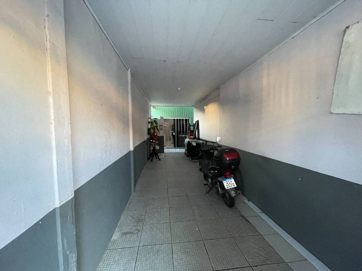 Casa residencial à venda em Balneário Camboriú (Estados) – 3 quartos, 1 vaga, 162 m²
