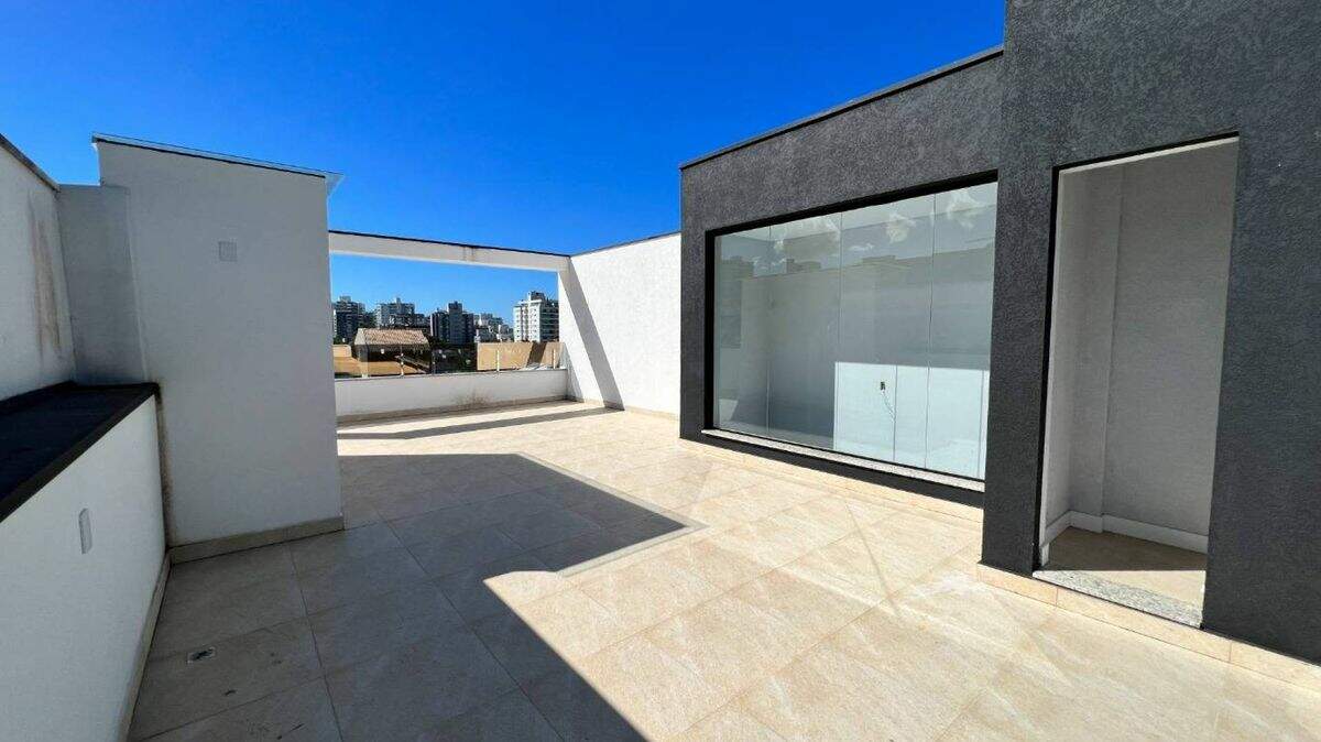 Casa 4 quartos, Praia dos Amores, Balneário Camboriú-SC