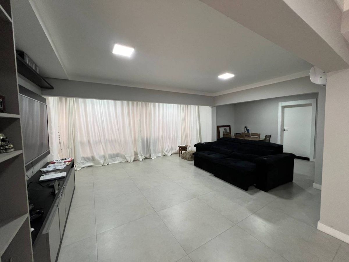 Apartamento mobiliado à venda, 3 quartos | Centro, Balneário Camboriú, Santa Catarina