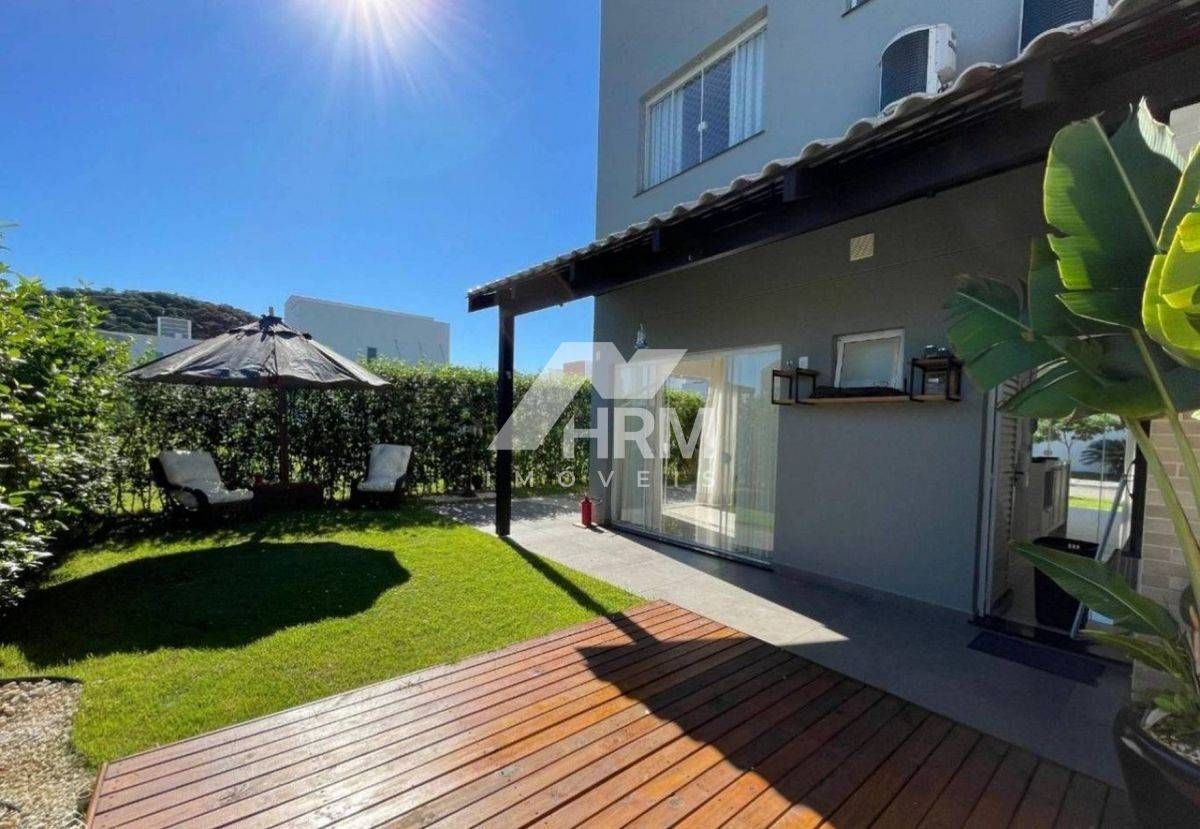 Casa em condomínio fechado situado em balneário camboriú-sc. para | São Judas Tadeu, Balneário Camboriú, Santa Catarina
