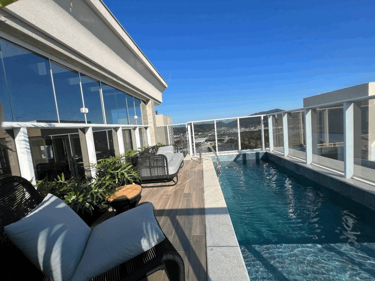 Cobertura duplex localizada no empreendimento hamptons village em balneário camboriú, acerca de 400m para | Centro, Balneário Camboriú, Santa Catarina