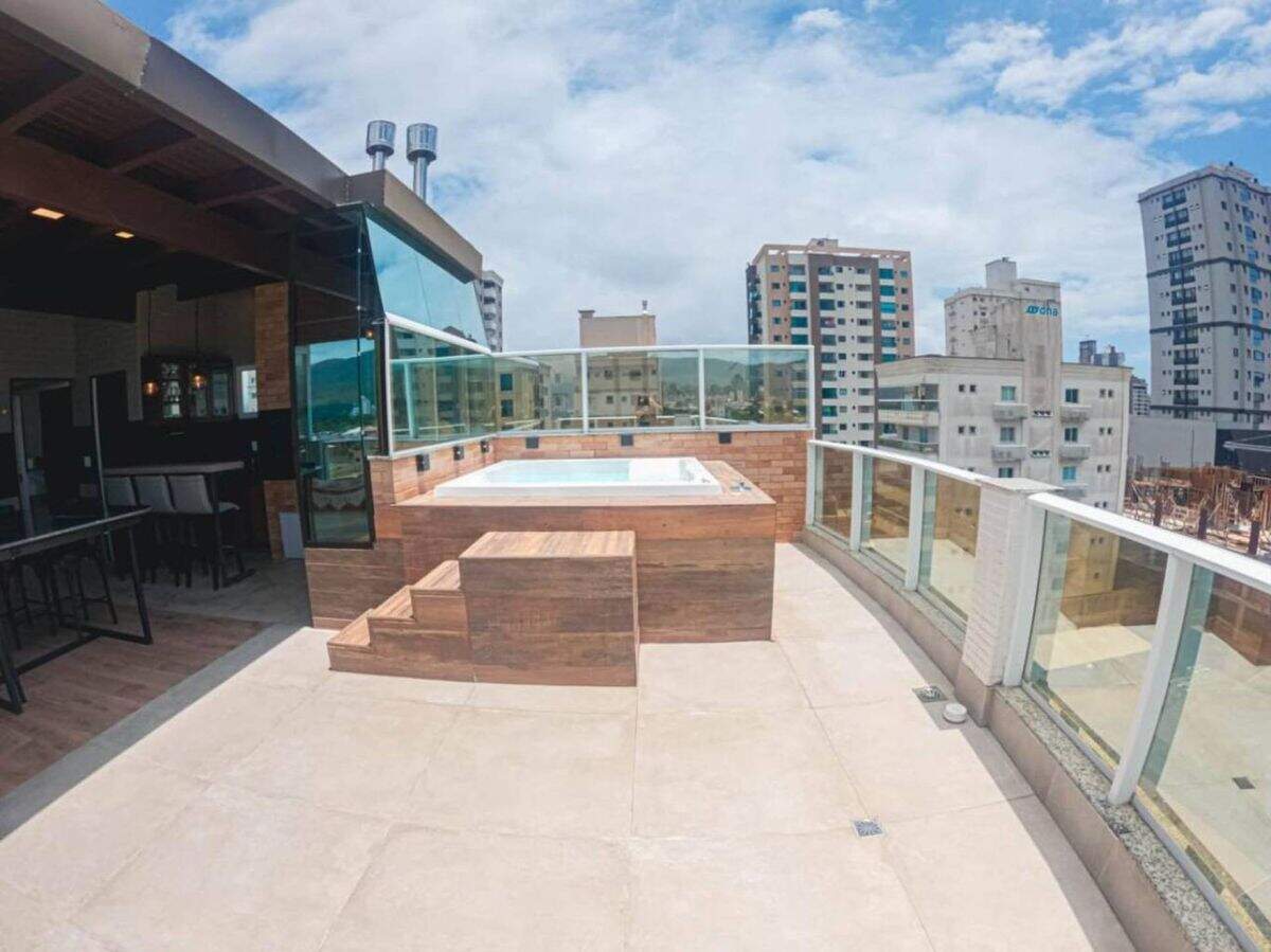 Apartamento cobertura tríplex a venda situado no perequê em porto belo-sc. para | , Porto Belo, Santa Catarina