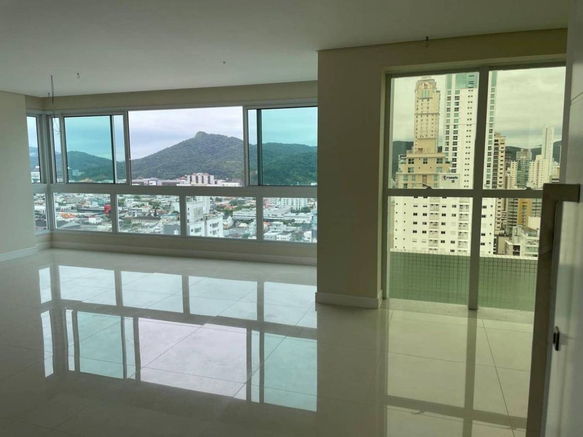 Apartamento a venda em Balneário Camboriú-sc