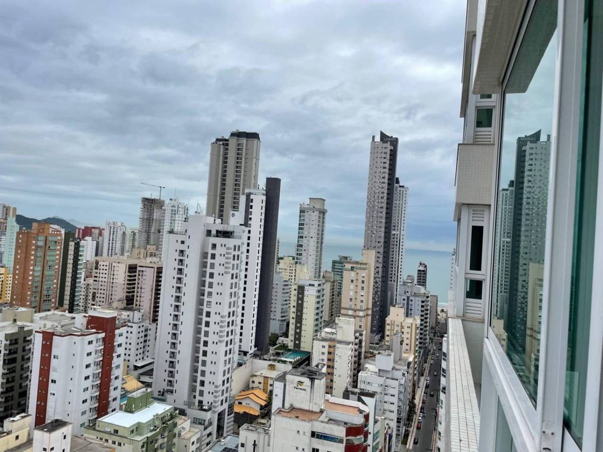 Apartamento a venda em Balneário Camboriú-sc