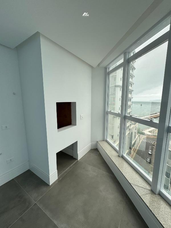 Green Coast Residence – Exclusividade e Estilo à Beira-Mar