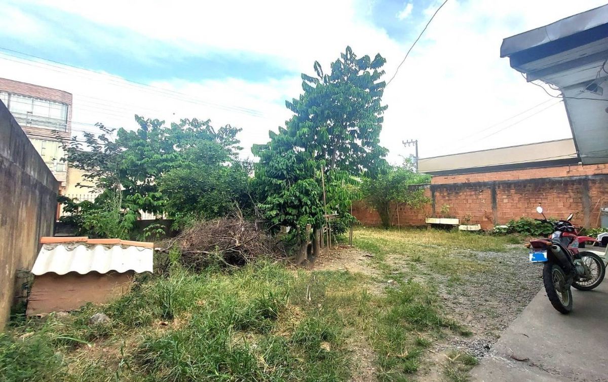 Casa residencial com terreno de 392 m² em Balneário Camboriú – Nova Esperança