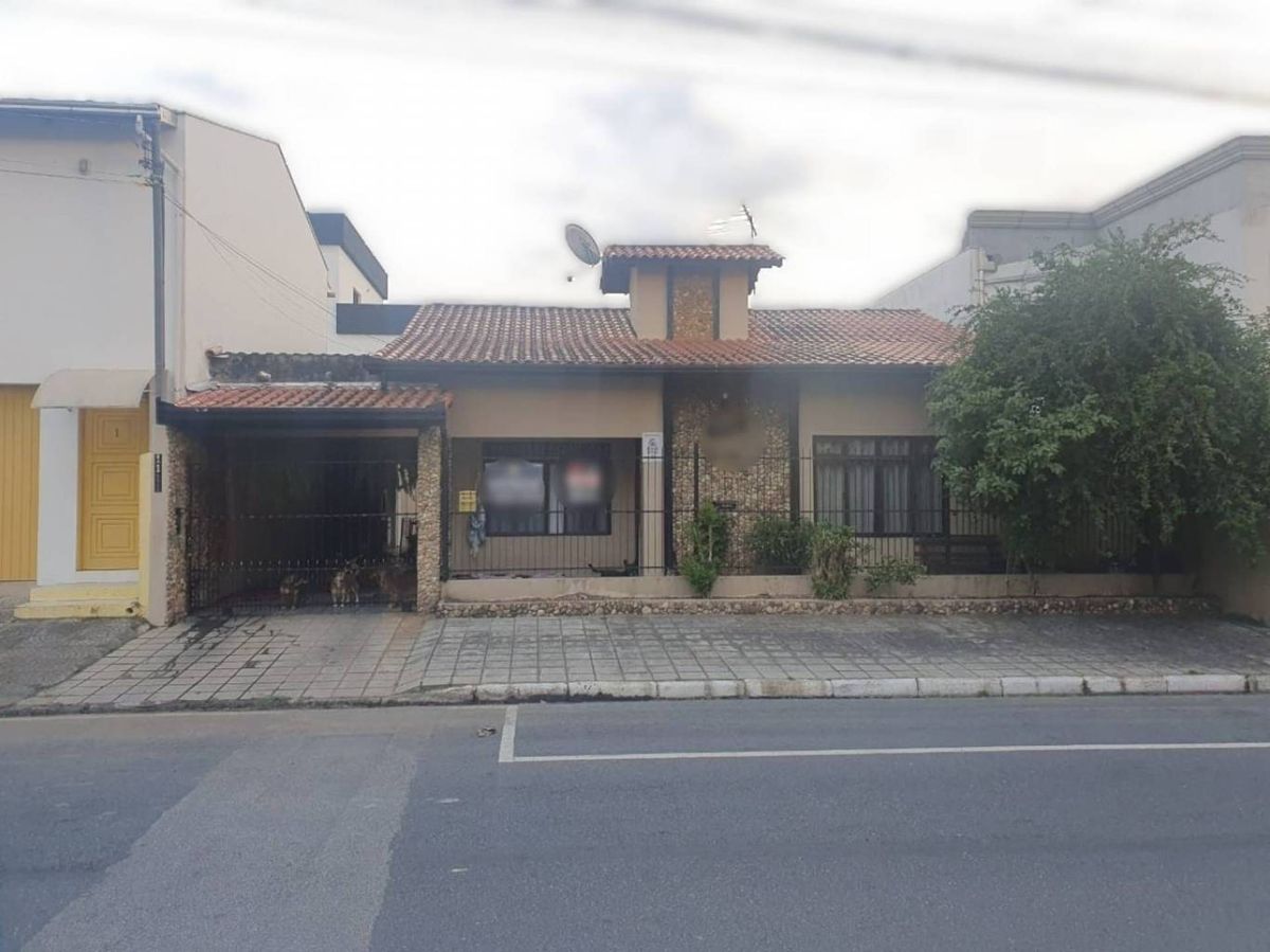 Casa 03 quartos a venda, centro de balneário camboriú-sc para | Centro, Balneário Camboriú, Santa Catarina