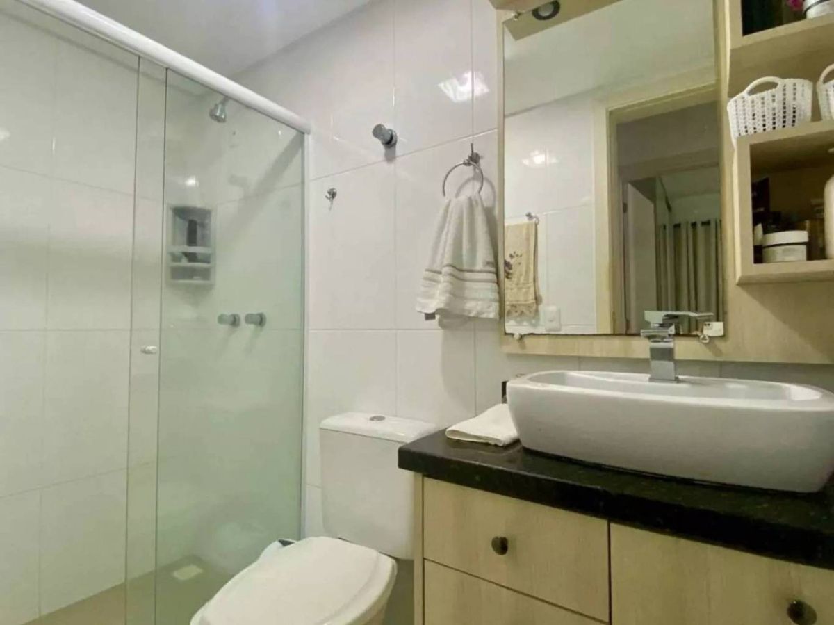 Apartamento com 121 m² de área privativa , 2 quartos sendo 01 suite