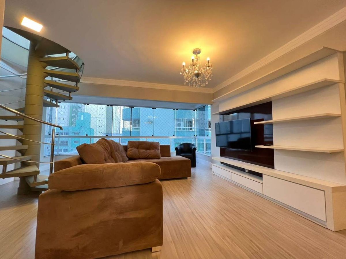 Apartamento cobertura duplex, 220m², com 03 quartos, para venda | Centro, Balneário Camboriú, Santa Catarina
