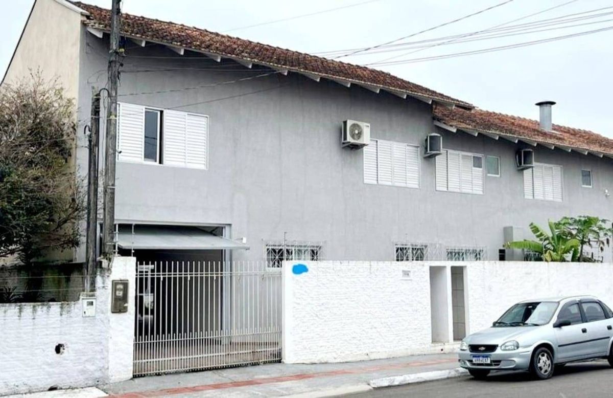 Casa a venda  Balneário Camboriú