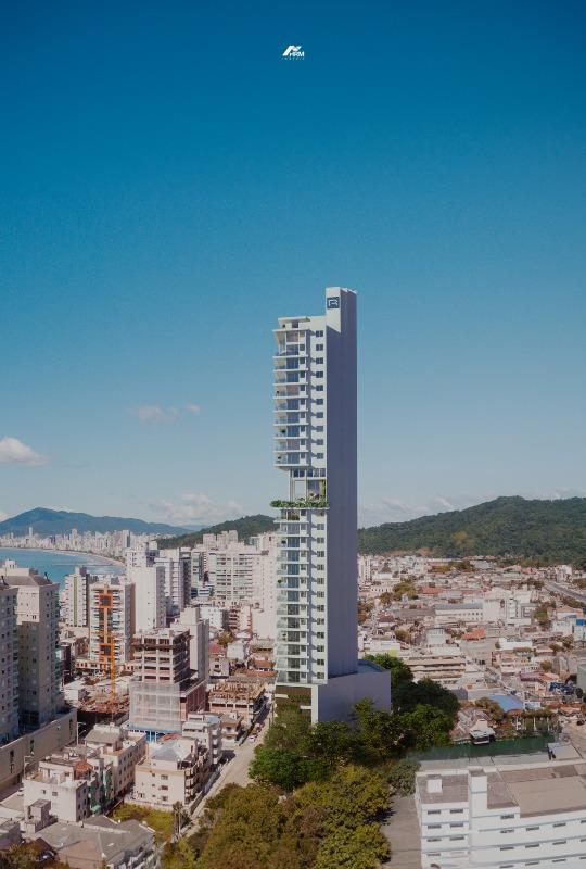Sonara Home: Lazer Completo e Planta Versátil no Litoral