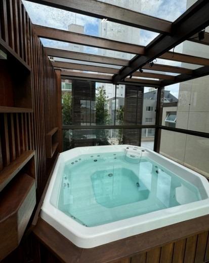 Royal Garden Residence: Elegância e Lazer Completo