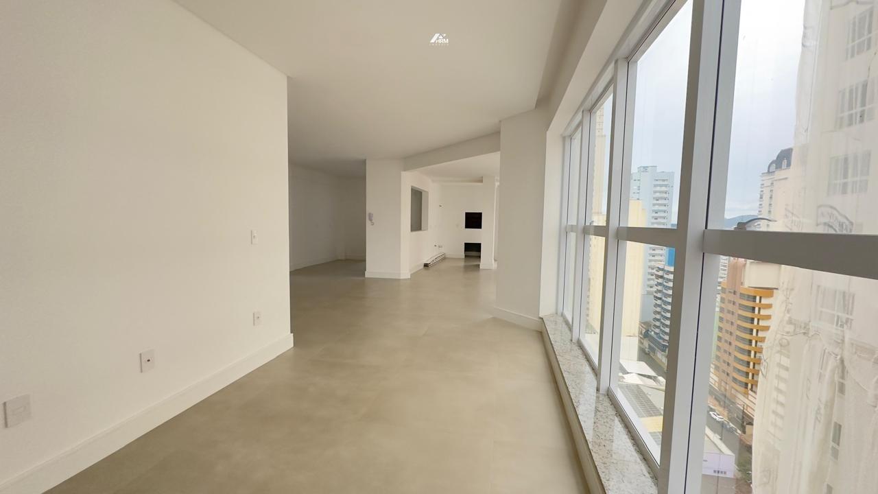 Palm Beach Residence: lazer e conforto à beira-mar