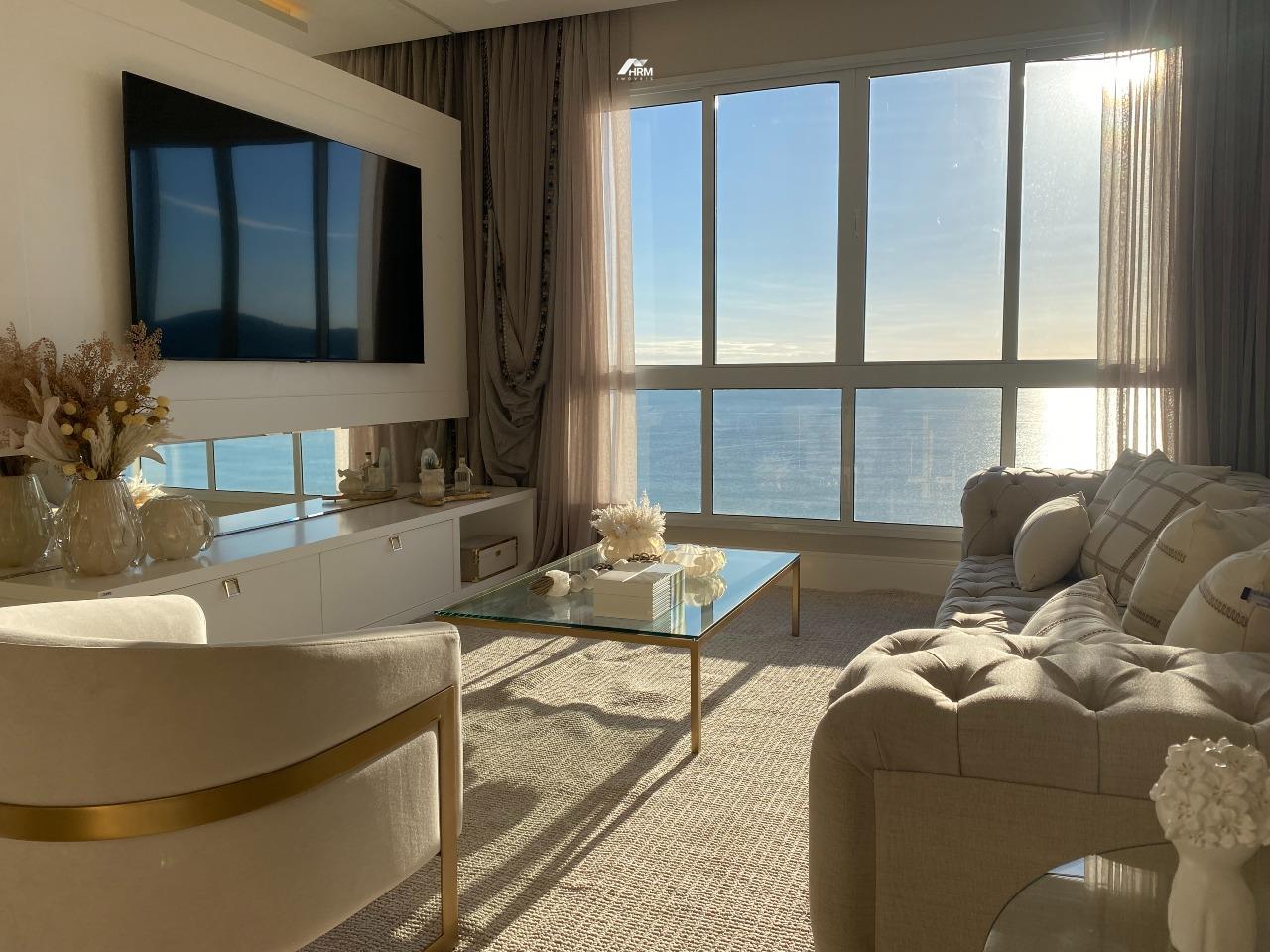 Cambirela Residence – Exclusividade e Modernidade à Beira-Mar
