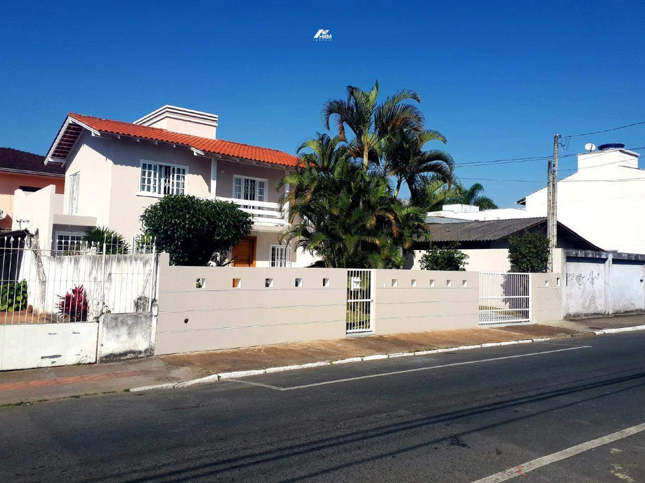 Casa a venda em Balneário Camboriú-SC
