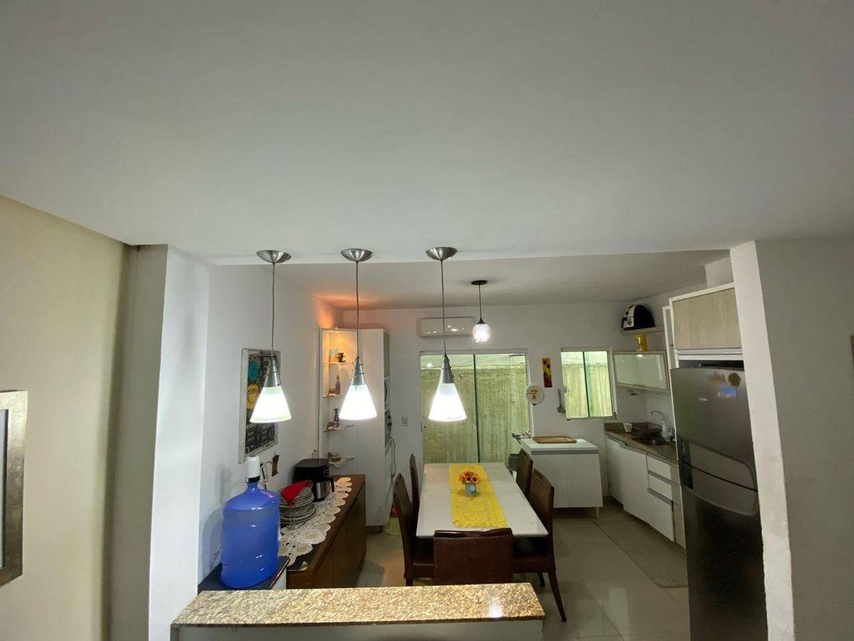 Casa com 3 quartos para venda |