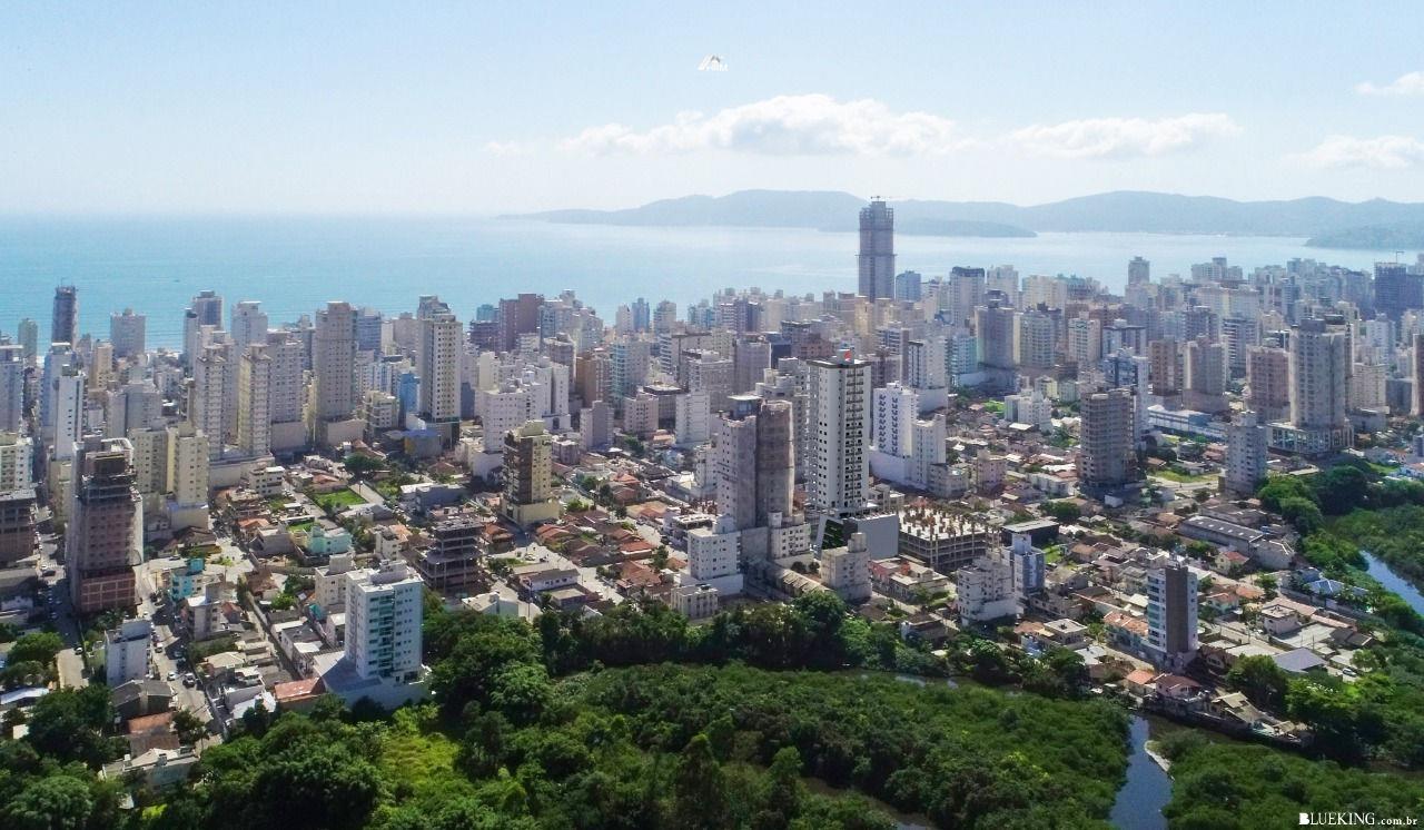 Vivaz Residence – Elegância e Conforto em Meia Praia