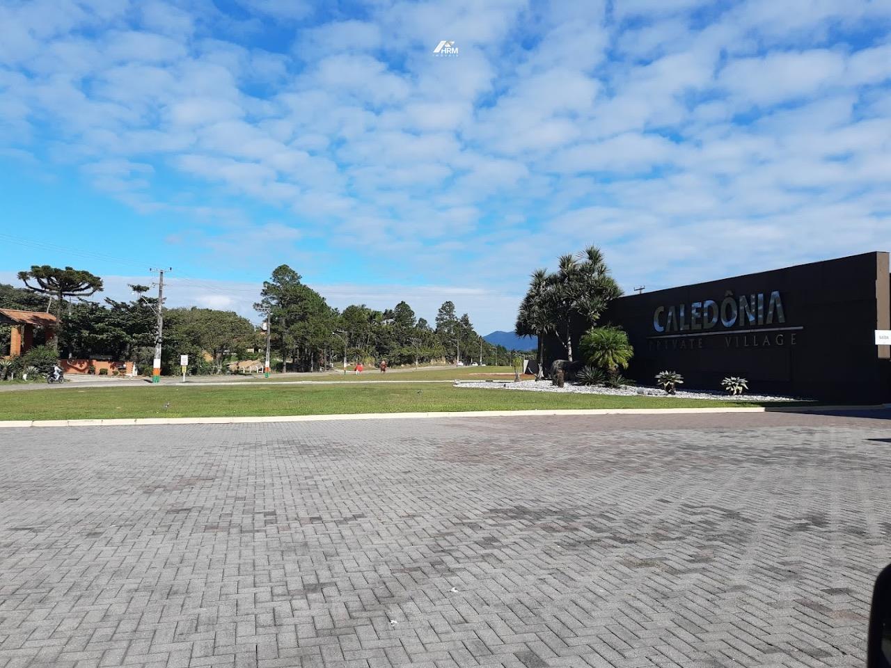 Terreno no Condomínio Caledônia em Camboriú.