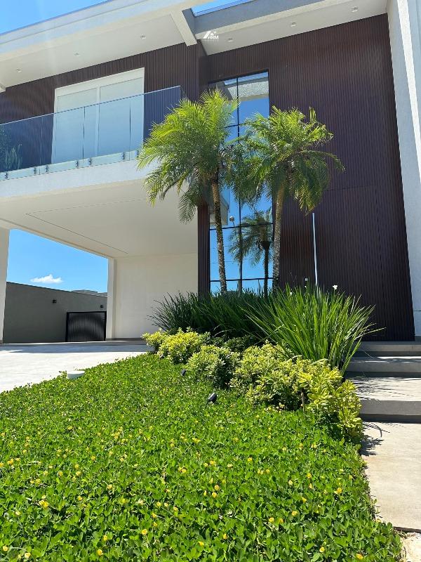 Excelente casa situada no condomínio caledônia em camboriú para | Santa Regina, Camboriú, Santa Catarina