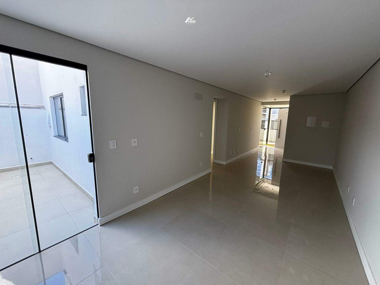 Apartamento a venda 02 quartos em Balneário Camboriú