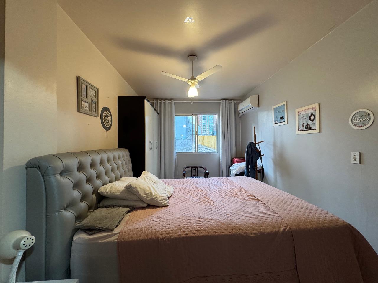 Apartamento com 2 quartos a venda em Balneário Camboriú.