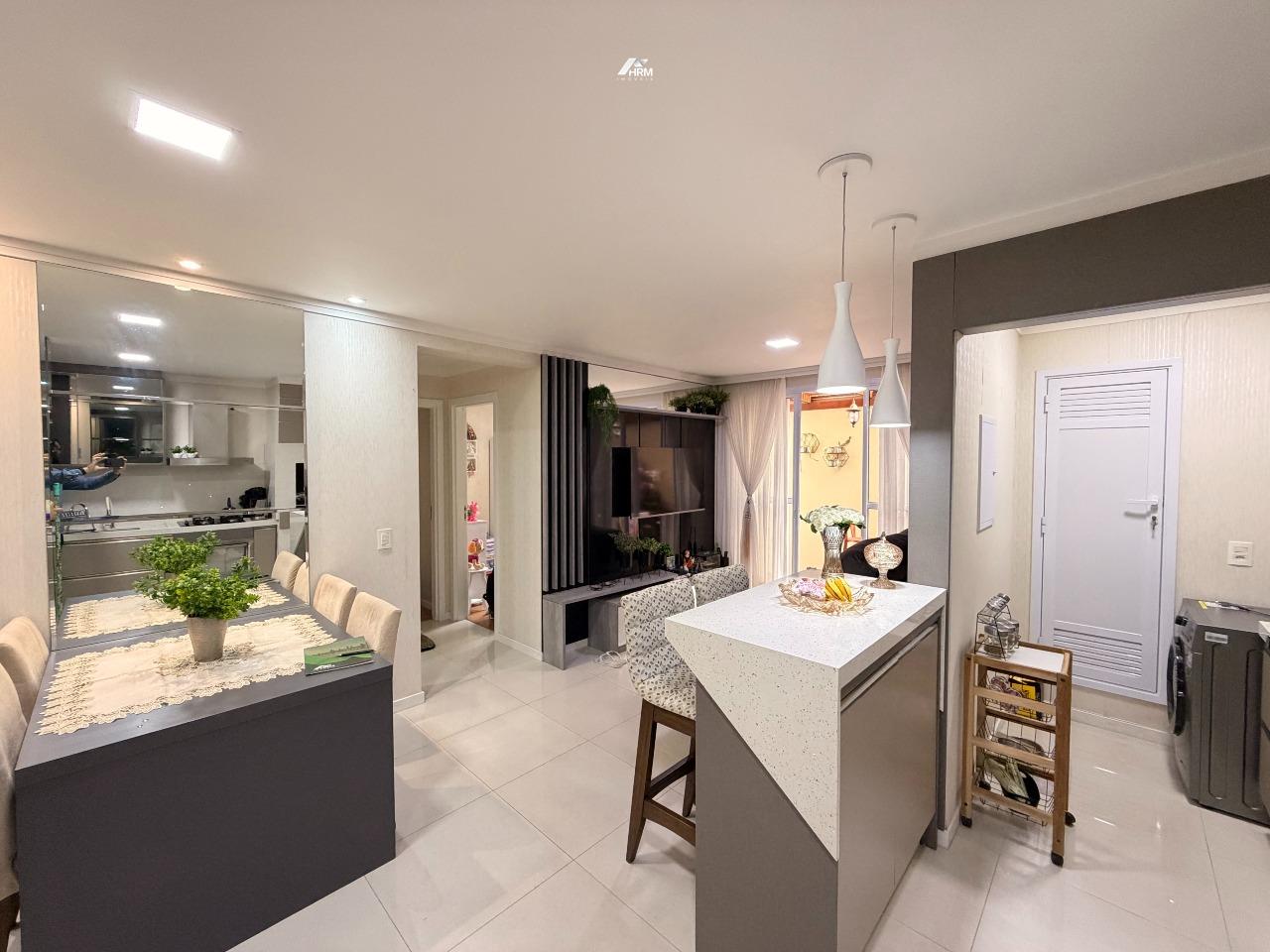 Apartamento 2 Quartos com Suíte em Balneário Camboriú - Garden Village