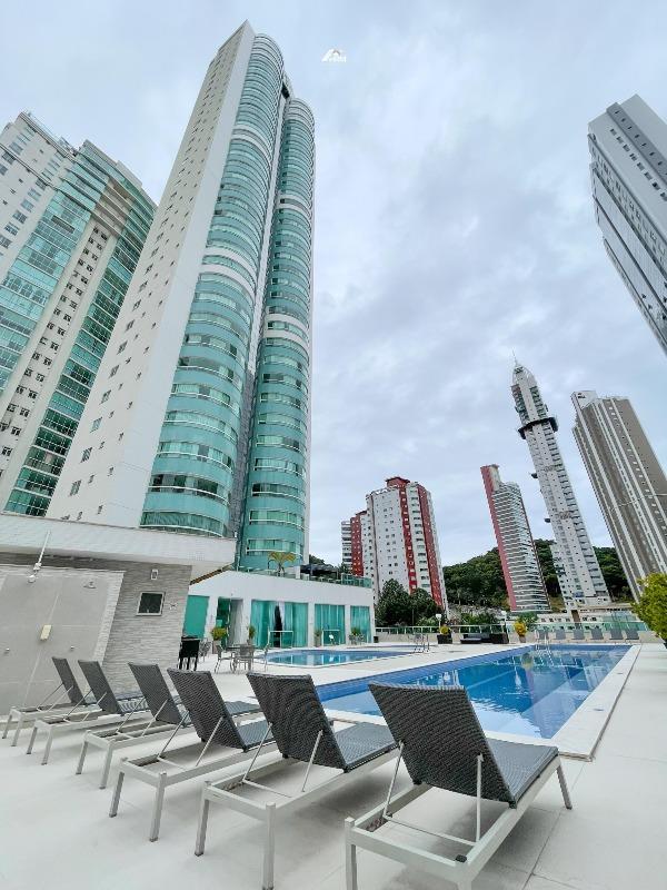 Apartamento 03 quartos a venda em Balneário Camboriú!
